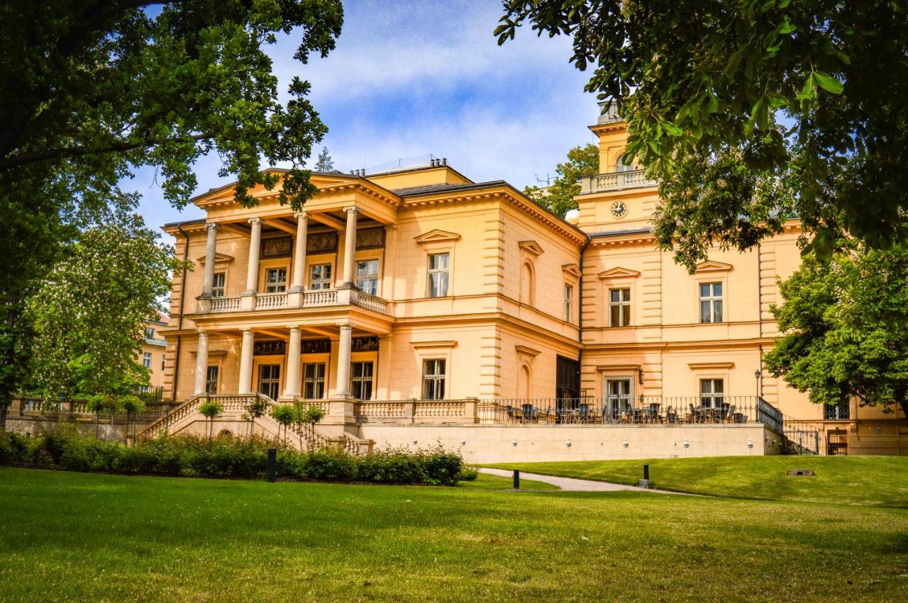 Vila Lanna Prague Luaran gambar