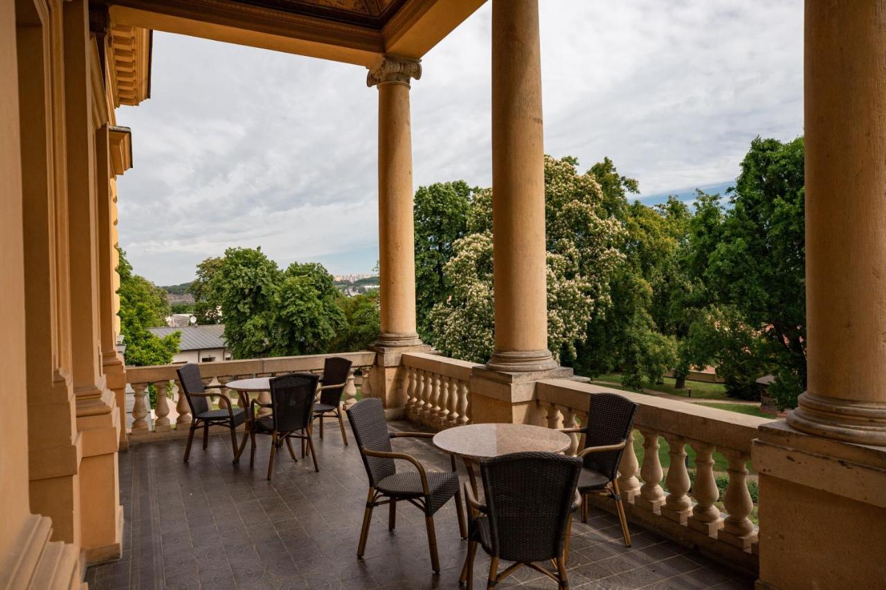 Vila Lanna Prague Luaran gambar